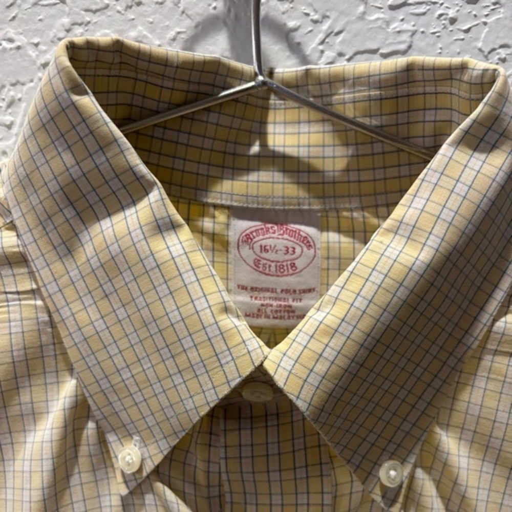 Brook Brothers yellow/white/blue plaid button down collared shirt